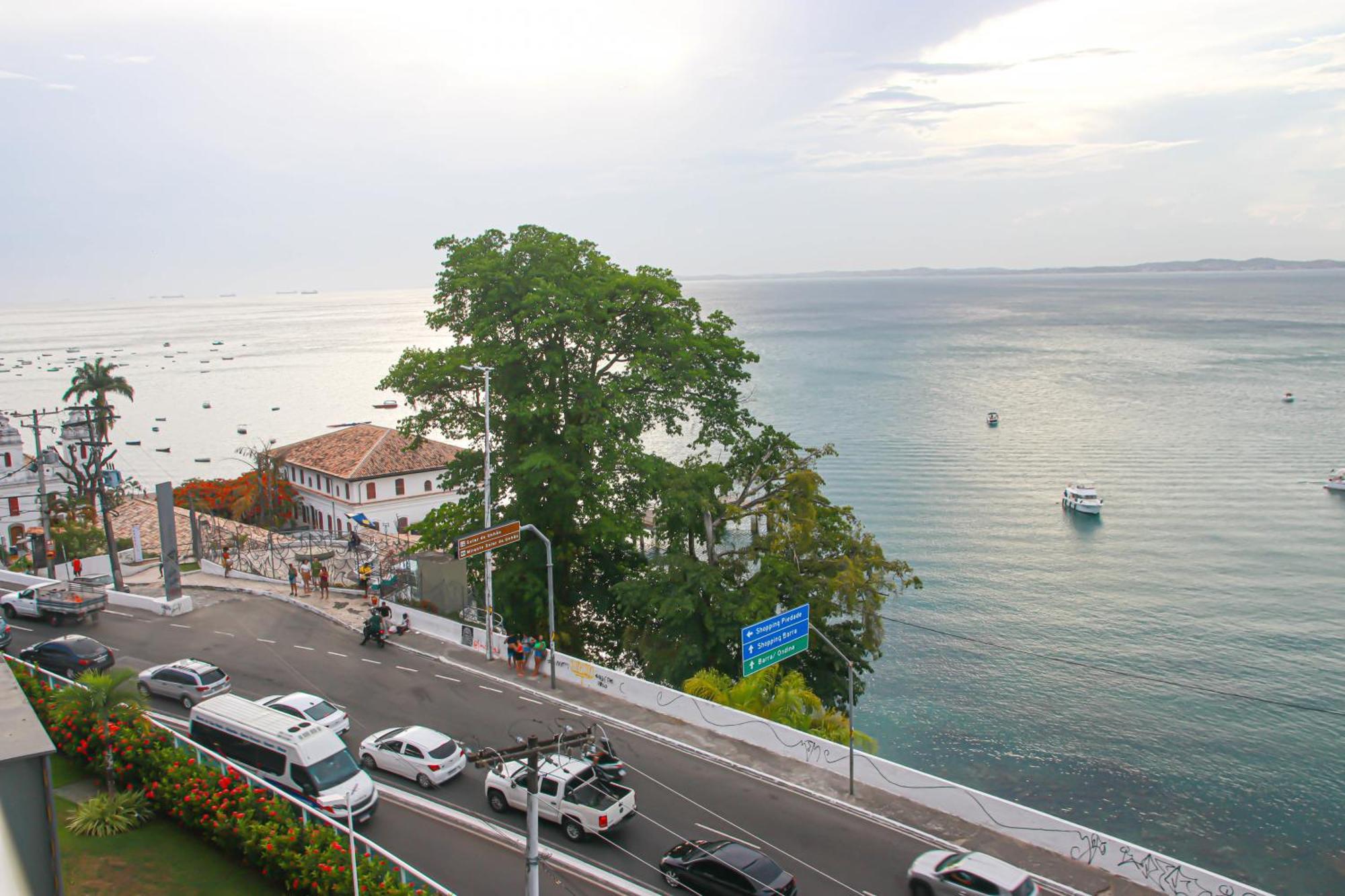 Cloc Marina Vista Mar P/ A Baia De Todos Os Santos Apartment Salvador Bagian luar foto