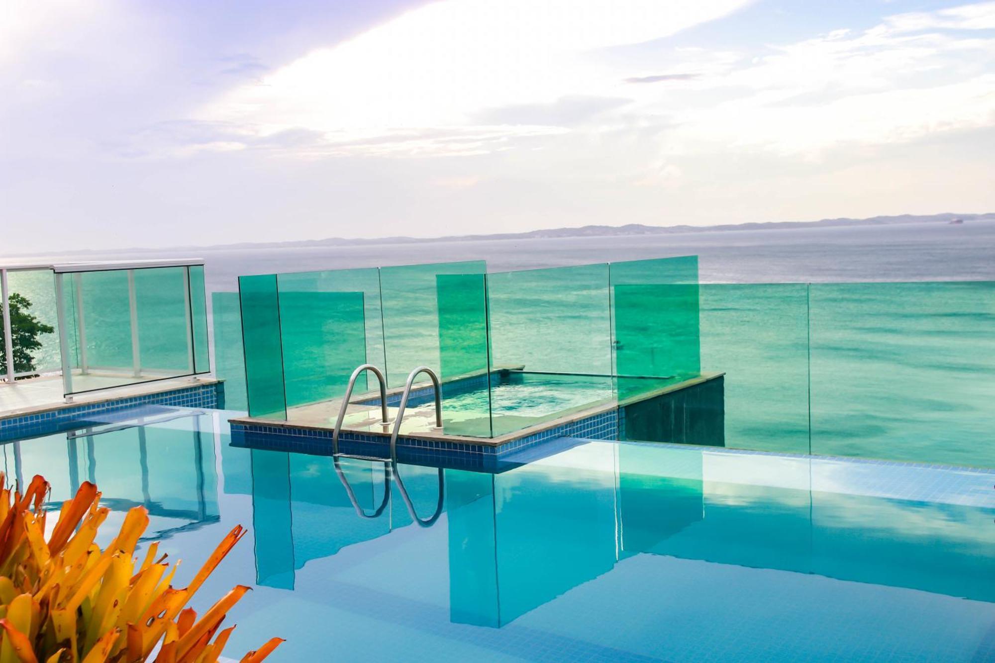 Cloc Marina Vista Mar P/ A Baia De Todos Os Santos Apartment Salvador Bagian luar foto